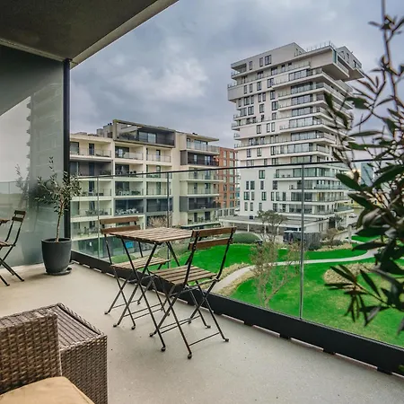 New Sunny With 2 Large Terraces Appartement