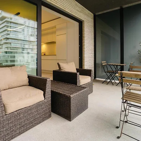 New Sunny With 2 Large Terraces Daire *