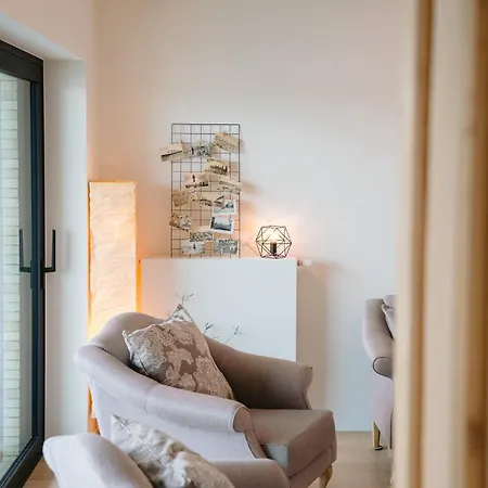 New Sunny With 2 Large Terraces Lägenhet Oostende