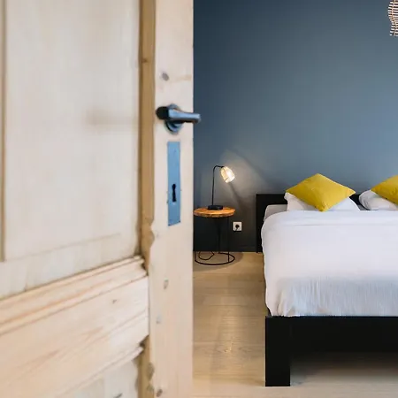 New Sunny With 2 Large Terraces * Oostende