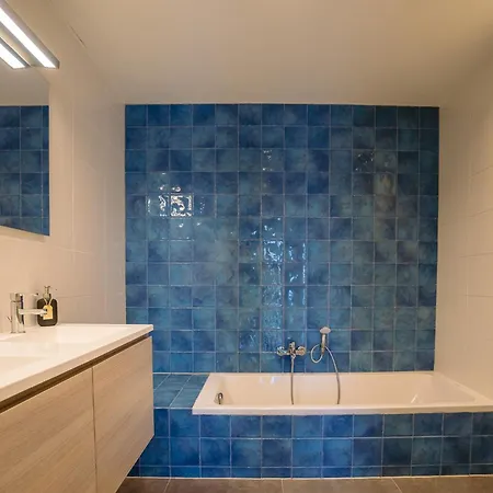 Lägenhet New Sunny With 2 Large Terraces Oostende